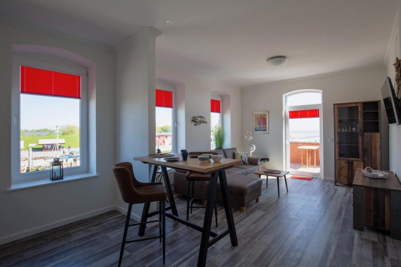Heimathafen Ueber Hafen-Pub Apartment Пелворм Екстериор снимка