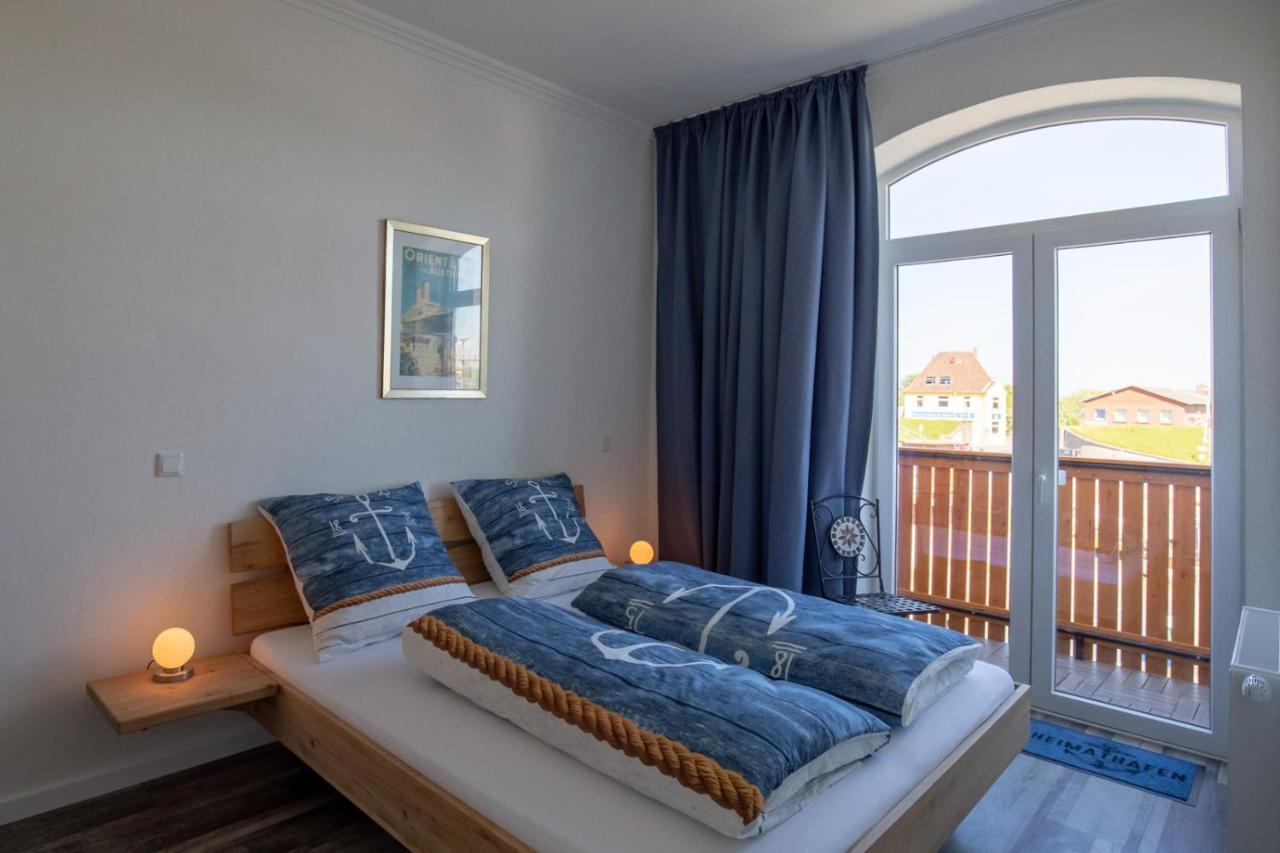 Heimathafen Ueber Hafen-Pub Apartment Пелворм Екстериор снимка